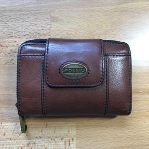 Authentic FOSSIL Leather Wallet